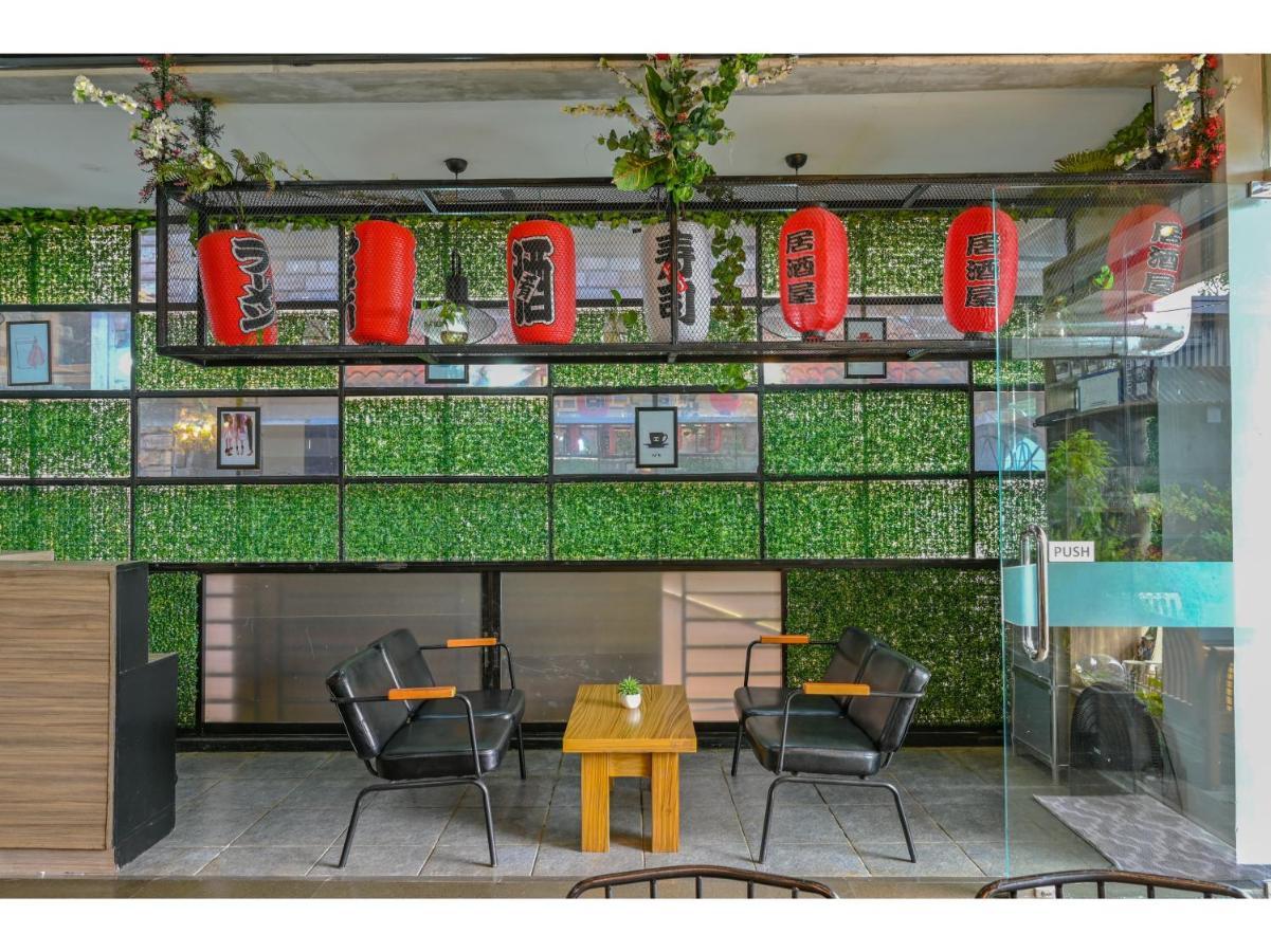 تاجيتاي Capital O 890 Nami Hotel Tagaytay المظهر الخارجي الصورة