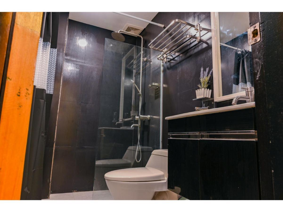 تاجيتاي Capital O 890 Nami Hotel Tagaytay المظهر الخارجي الصورة